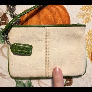 Coach Zippy Wristlet